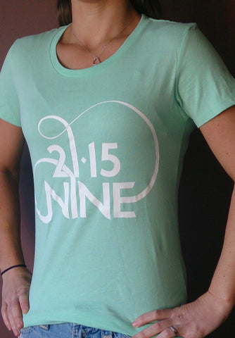 21.15.NINE Ladies Classic Define Tee